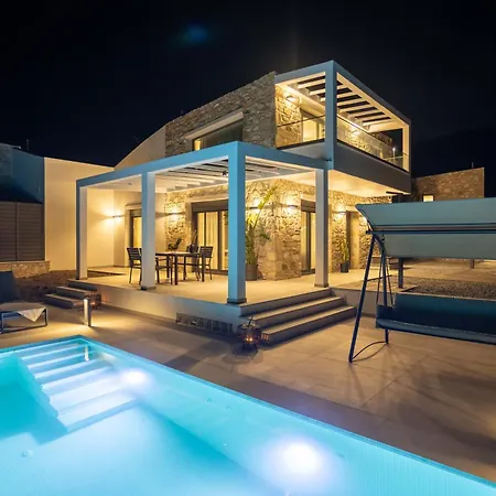 Elia Stone * Órmos Prínou