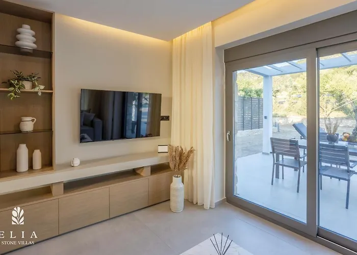 Elia Stone Βίλα Όρμος Πρίνου