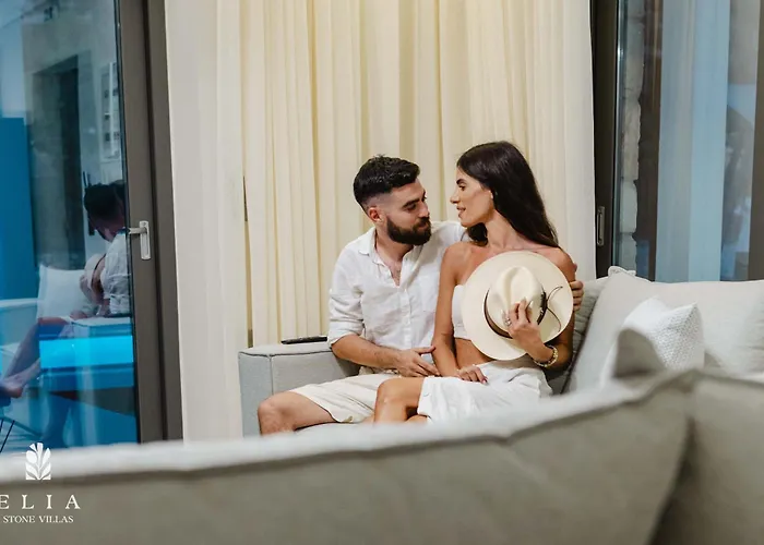 Elia Stone Όρμος Πρίνου